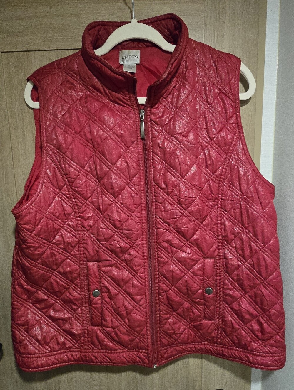 Chico's Quilted Red Sleeveless Zip-Up Vest